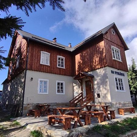 Na Vyhlidce Hotell Krompach Eksteriør bilde